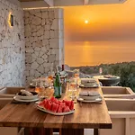 Casta Diva Luxury Villa