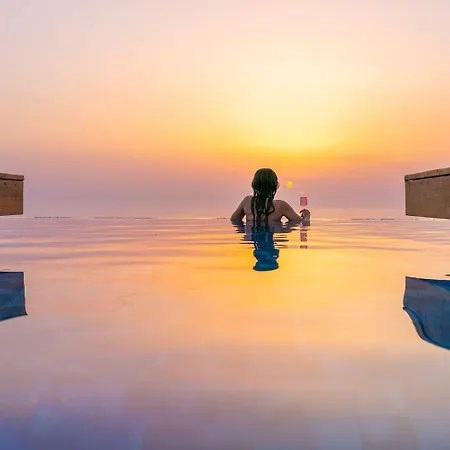 Casta Diva Luxury Villa *