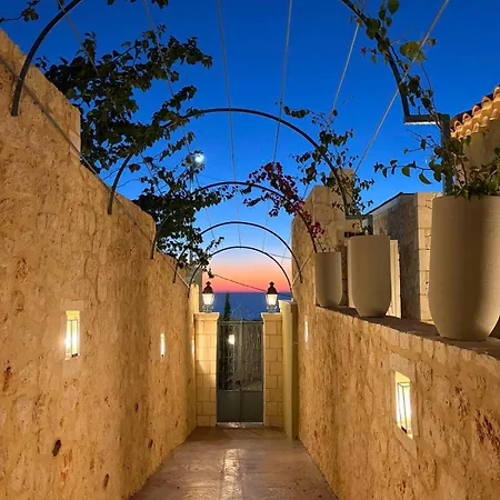 Casta Diva Luxury Villa